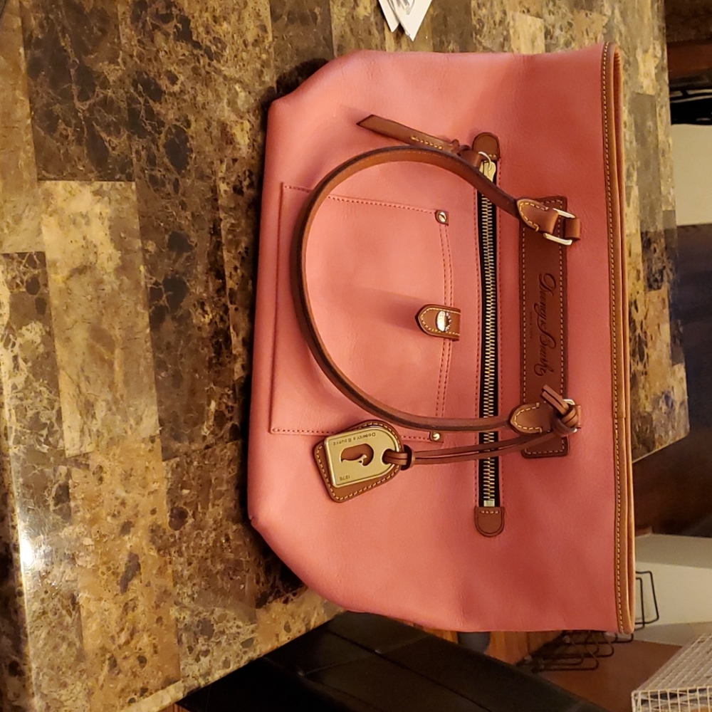 NWT Dooney & Bourke purse